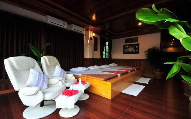 Haad Yao Bayview Resort & Spa