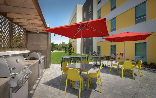 Home2 Suites by Hilton Lakeland South Polk Parkway