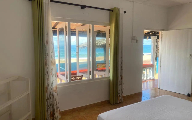 Happy Beach Guest House