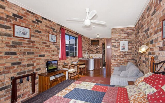 The Coachman Motor Inn