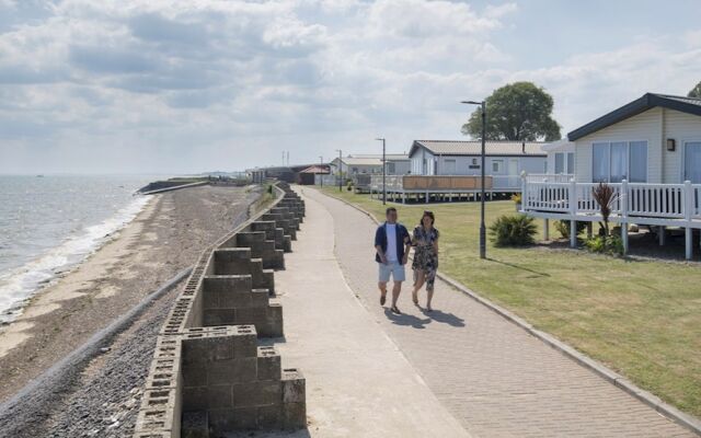 Seaview Caravan 2 Bedroom Sleeps 6 -wifi -smart Tv