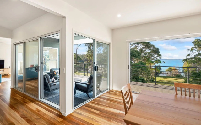 'Mherringa' at Bawley - 31 Tingira Drive