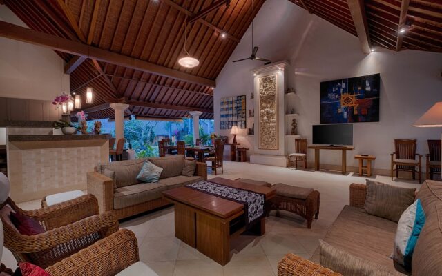Kutus Kutus Saba Beach Villas
