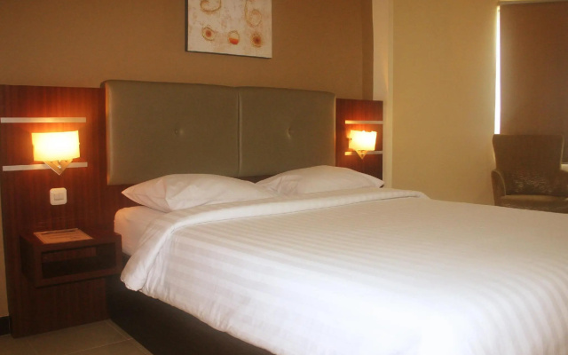Royal Mamberamo Hotel – Guest Rooms – Sorong