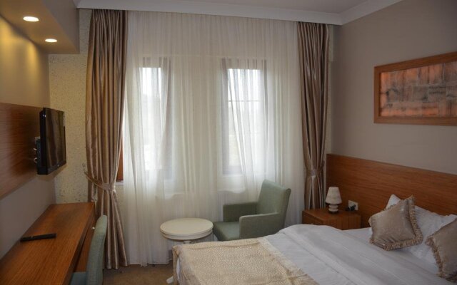 Akbak Hotel