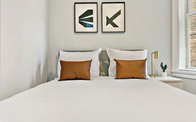 2BR in Prime Location - Grace 09-2