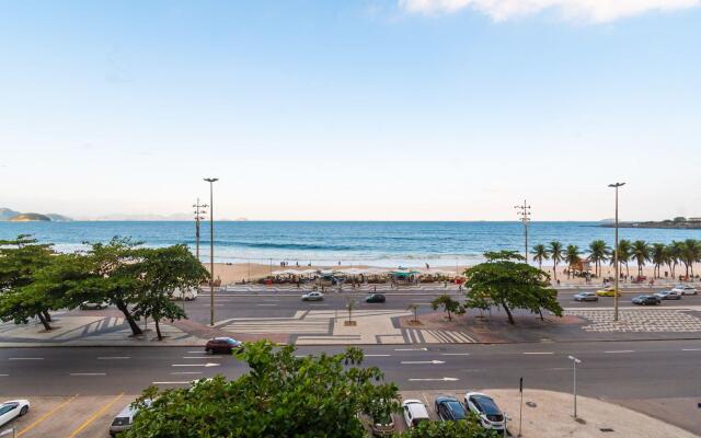 Studio Frente Mar em Copacabana | A 3196/502
