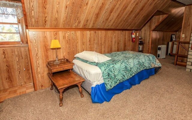 Bear Lake Cabin