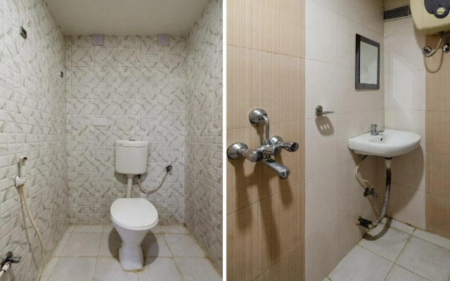 OYO 76182 Crystal Guest House