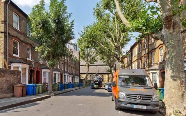 Chic Victorian House near London Bridge