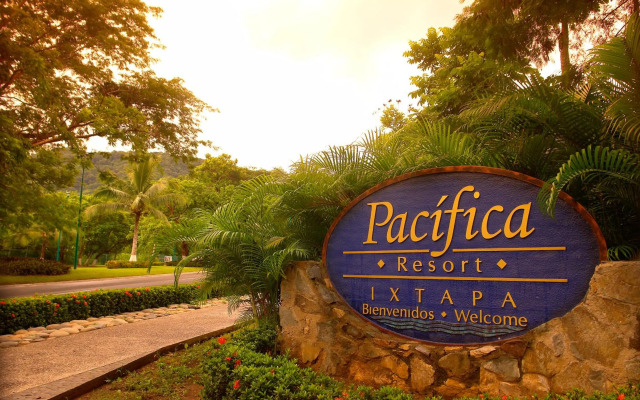 Pacífica Resort Ixtapa All-Inclusive