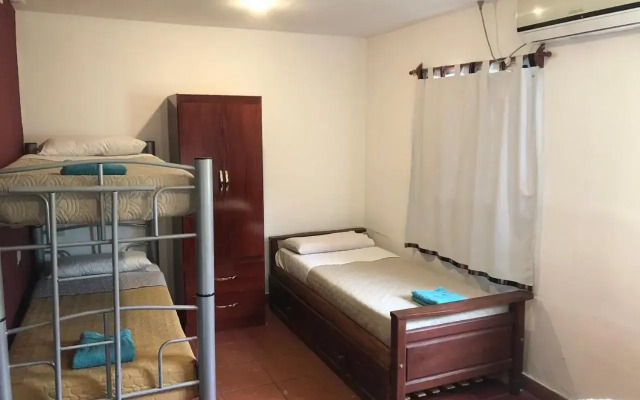 Wara Kusi-Casitas De Campo