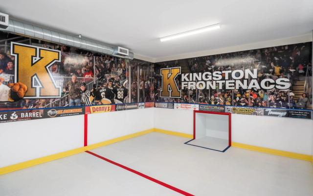 Comfort Suites Kingston Central