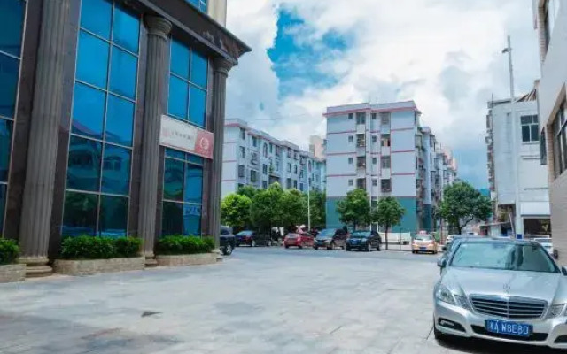 Tianyi International Hotel