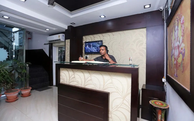 Hotel Rajshree By OYO Rooms