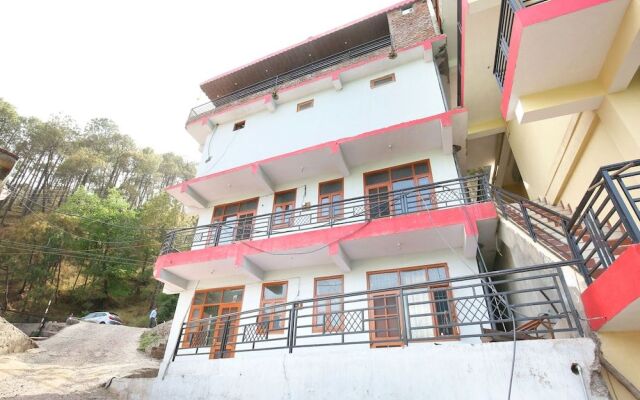 Oyo 14048 Home Cozy Studio Nahan Kasauli