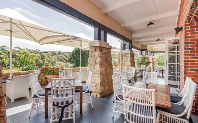 Caves House