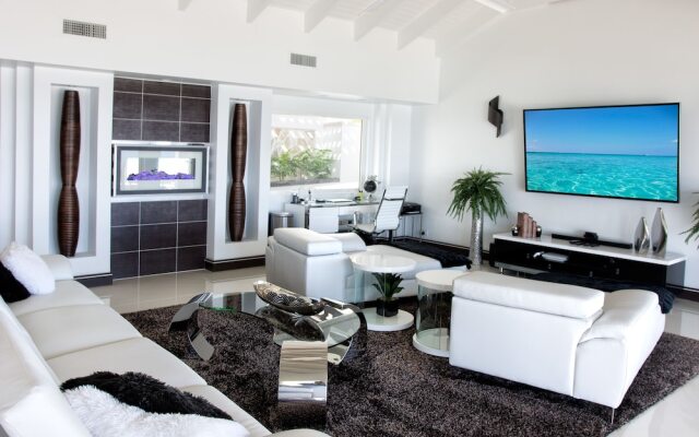 Paradiso by Island Properties Online