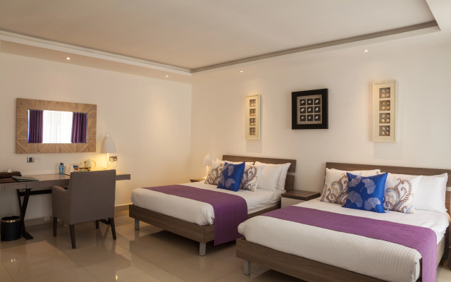 Leopard Beach Resort & Spa