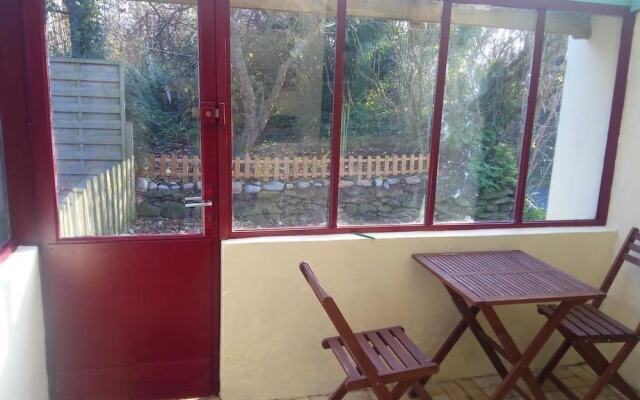 Cottage-Cottage-Wet room-Street View-La petite maison