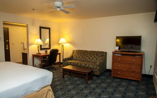 Holiday Inn Express Airport - Tucson by IHG