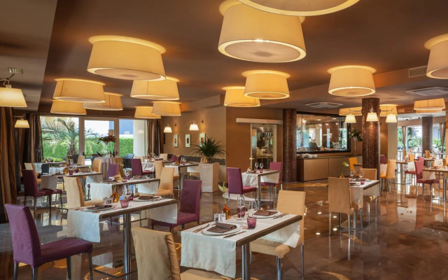 Hotel Kristal Palace - Tonelli Hotels - Adult Friendly