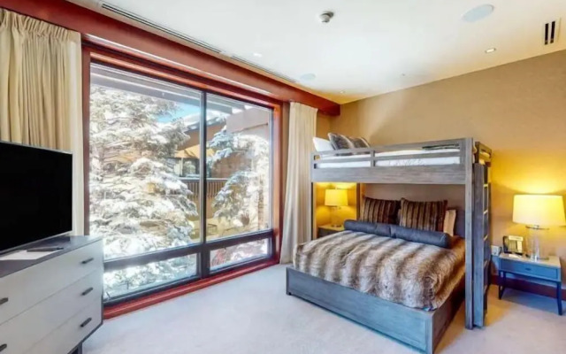 Platinum Vail Solaris 3 Bedroom Vacation Rental Set at the Base of the Mountain Just Steps From the Gondola