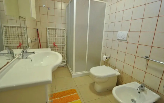 Villa Romano 9 Guests Torre Suda