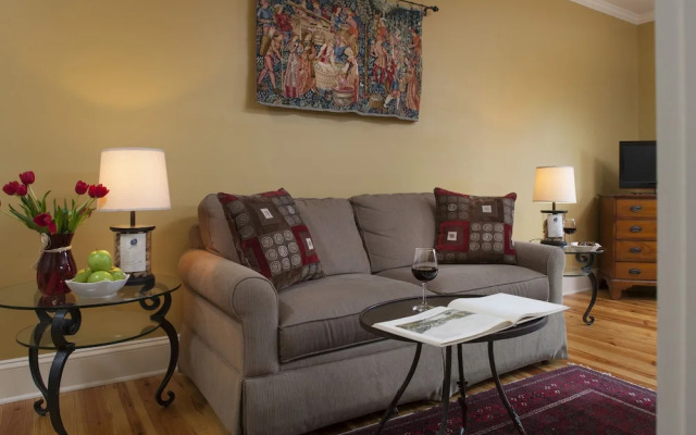 Arcady Vineyard Bed & Breakfast
