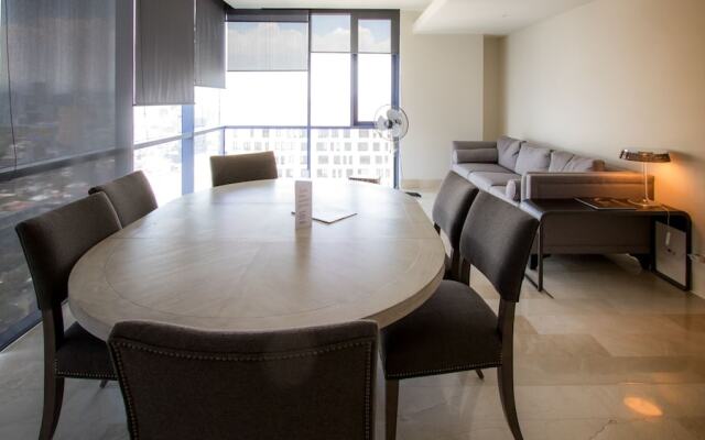 Miyana Amazing CityView Suite  by LiveMexicoCity