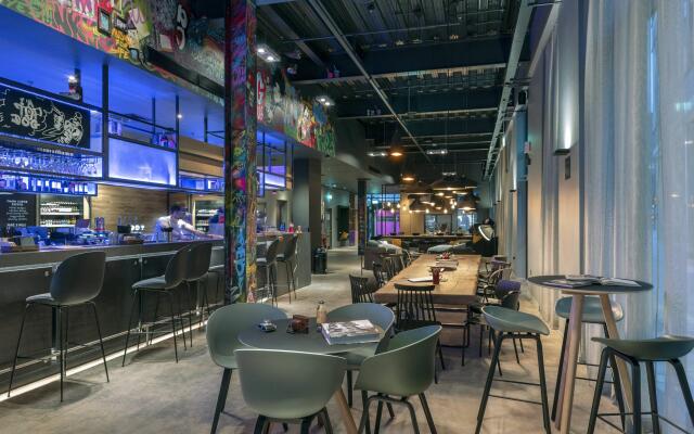 Moxy Glasgow Merchant City