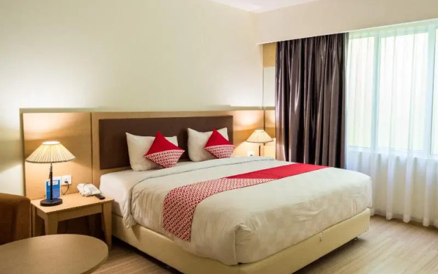 OYO 666 D' Grande Hotel Batam – Guest Rooms – Batam