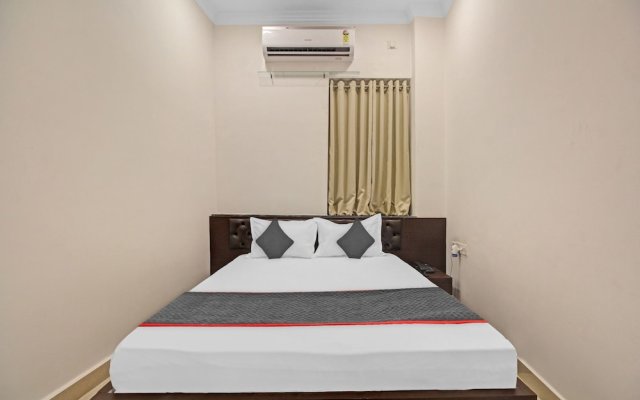Super OYO Townhouse 1050 Centre Point In