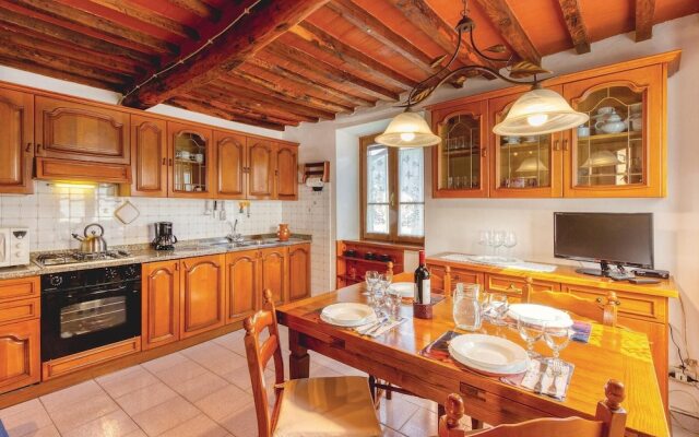 Beautiful Apartment in Marignana With 2 Bedrooms and Wifi