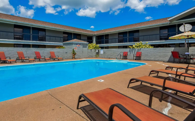 Best Western University Inn