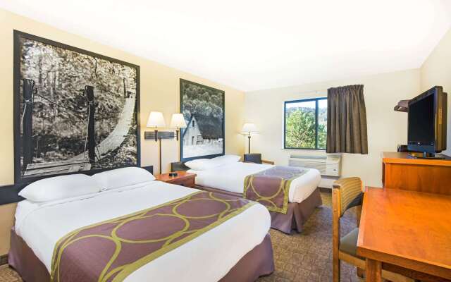 Super 8 by Wyndham Ripley