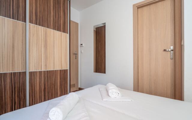 Mediteran Bungalow Galeb Omis