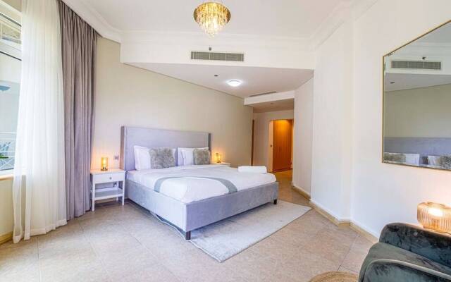 Spacious New Furnished 2br M Palm Jumeirah