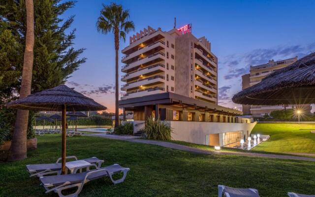 Interpass VAU Hotel & Apartaments