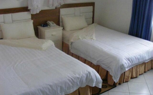 White Star Hotel