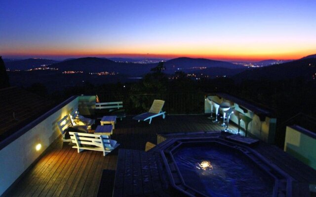 Roof Of The Galilee