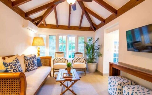 Sunny Vacation Villa 26