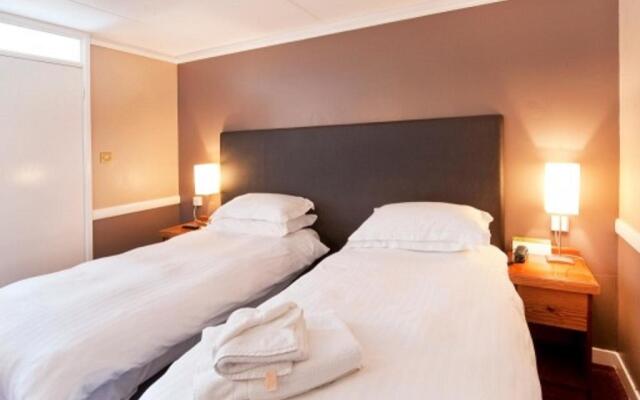 The Bull Hotel Long Melford by Greene King Inns