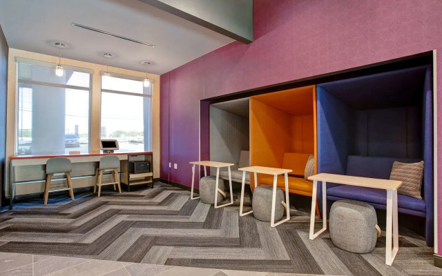 Tru by Hilton Grand Prairie