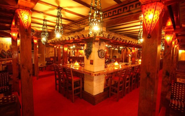 Roman Boutique Hotel