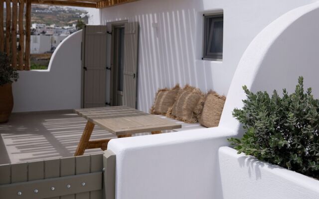 AVAL All Suite
