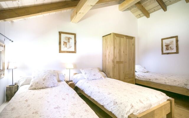 Chalet With 5 Bedrooms in Bourg-saint-maurice, With Wonderful Mountain