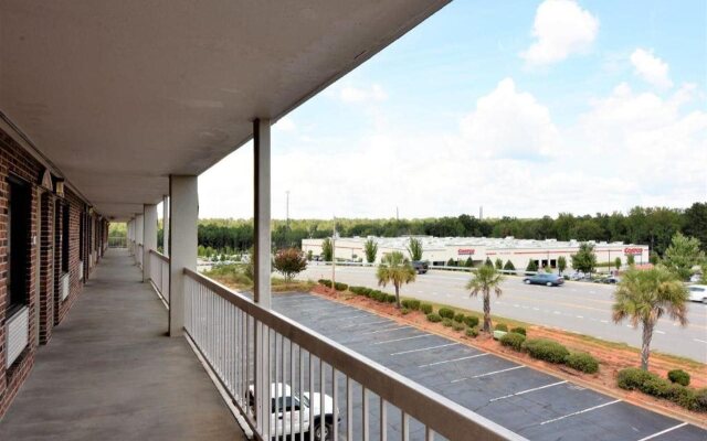 Suburban Studios Columbia - Harbison