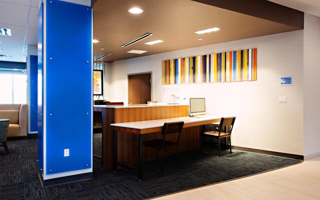 Holiday Inn Express & Suites Houston SW - Galleria Area by IHG