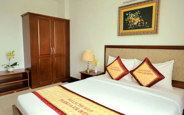 Pleiku & Em Hotel by Gia Lai Tourist